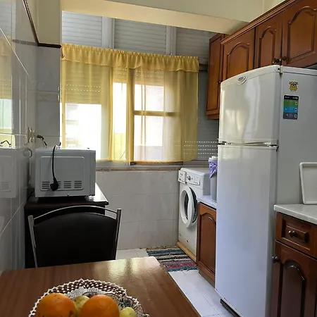 Comfy Old Style 2 Bedrooms - Close Aeroporto Lisboa
